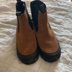 Icebug Boda Boots size 9